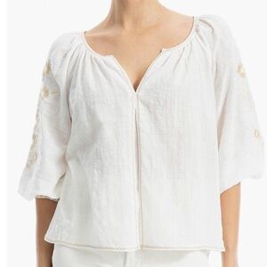 Max Studio London  Ivory Top with Embroidered Sleeves